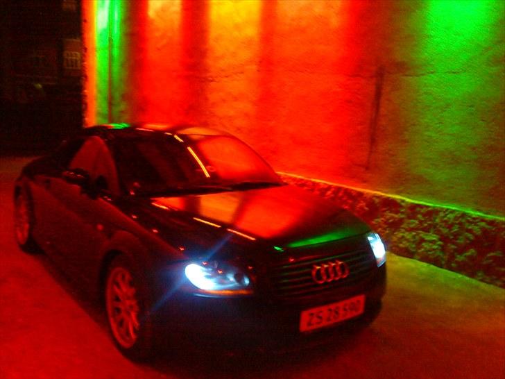 Audi TT 1,8 T 180 Coupé SOLGT billede 3