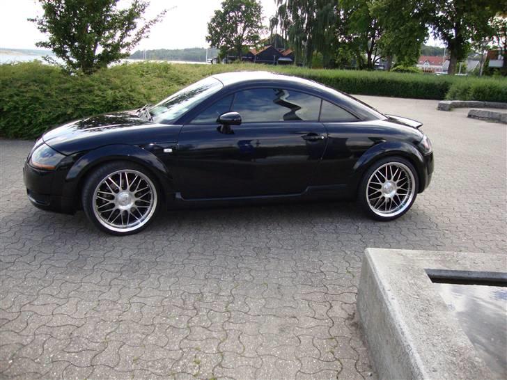 Audi TT 1,8 T 180 Coupé SOLGT billede 6