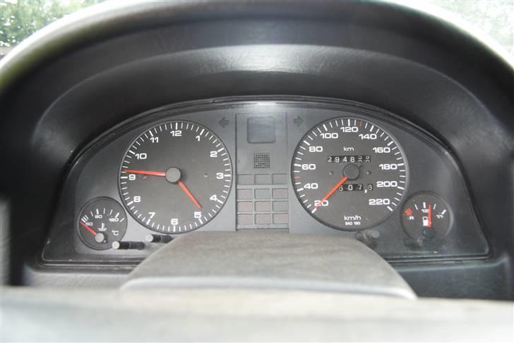 Audi 80 1,9 TDI #solgt# billede 5