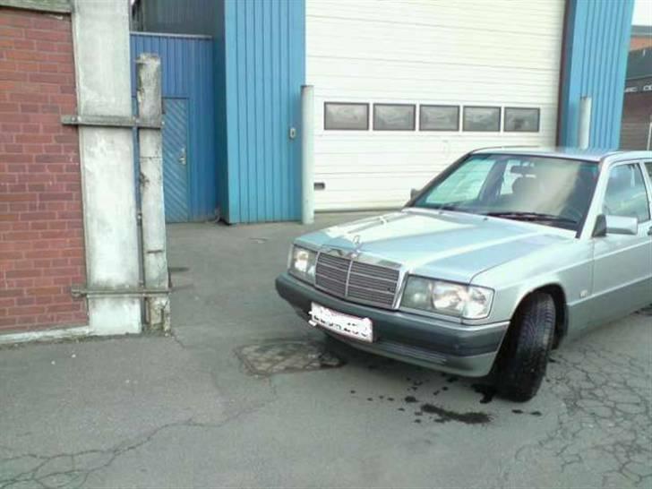 Mercedes Benz 190E solgt billede 3