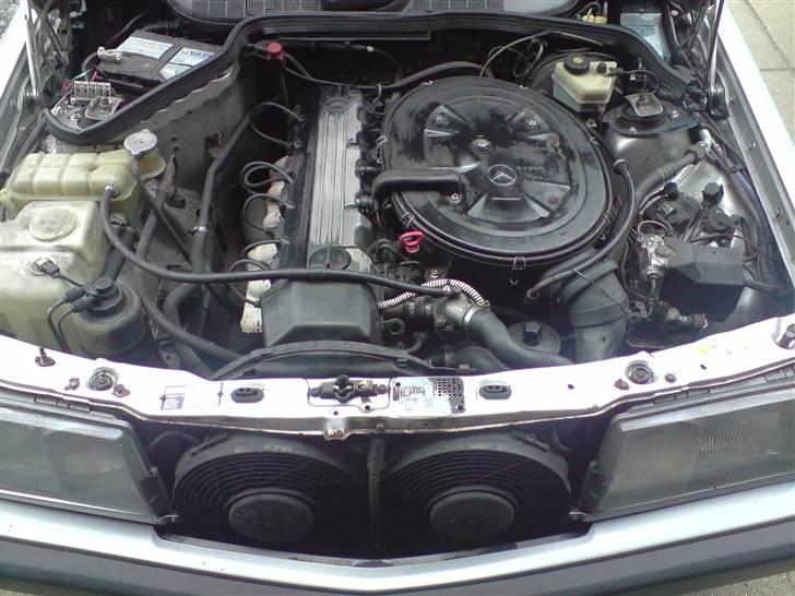 Mercedes Benz 190E solgt billede 6