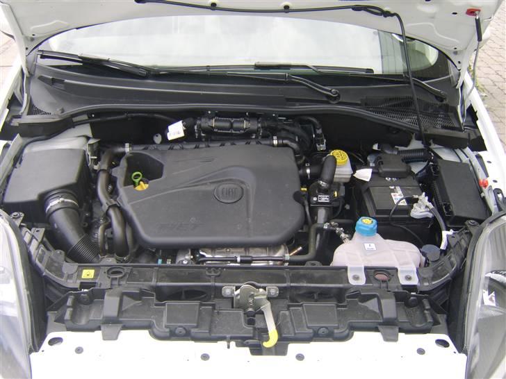 Fiat Grande Punto 1,4 T-jet billede 9