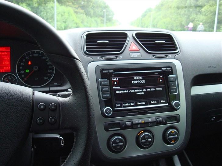 VW Scirocco 2,0 TDI DSG [SOLGT] billede 18