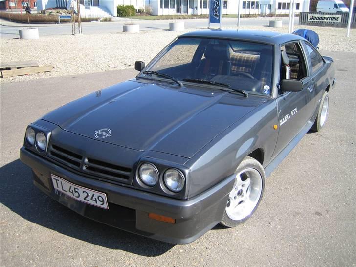 Opel Manta B 2,0 GT/E billede 2