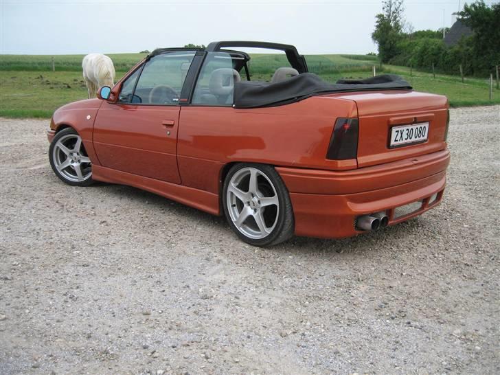 Opel kadett cabriolet billede 3