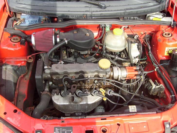 Opel corsa b totalskadet billede 5