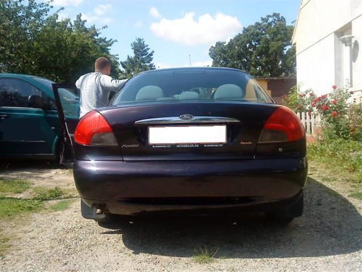 Ford Mondeo 1,8 - Røven, og den stolte ejer billede 4