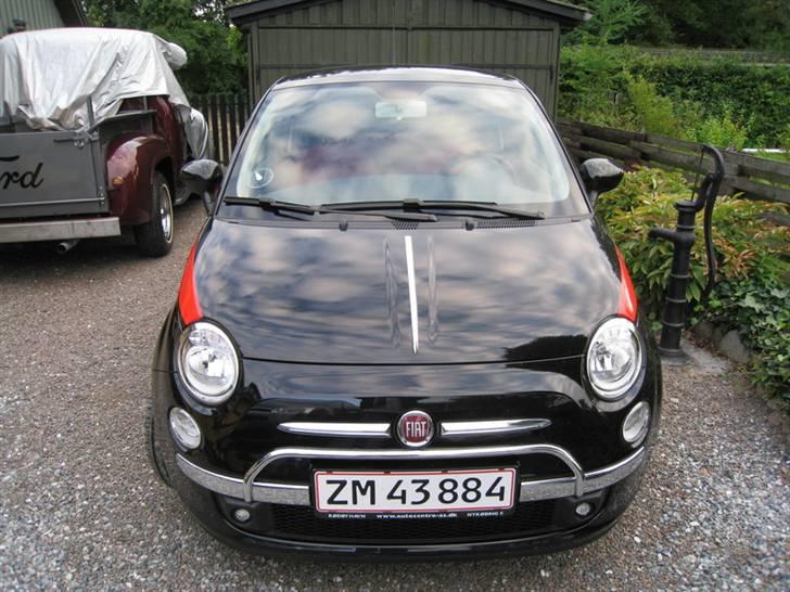 Fiat 500 Sport  - yes, was my 55 ford f100 in the driveway billede 2