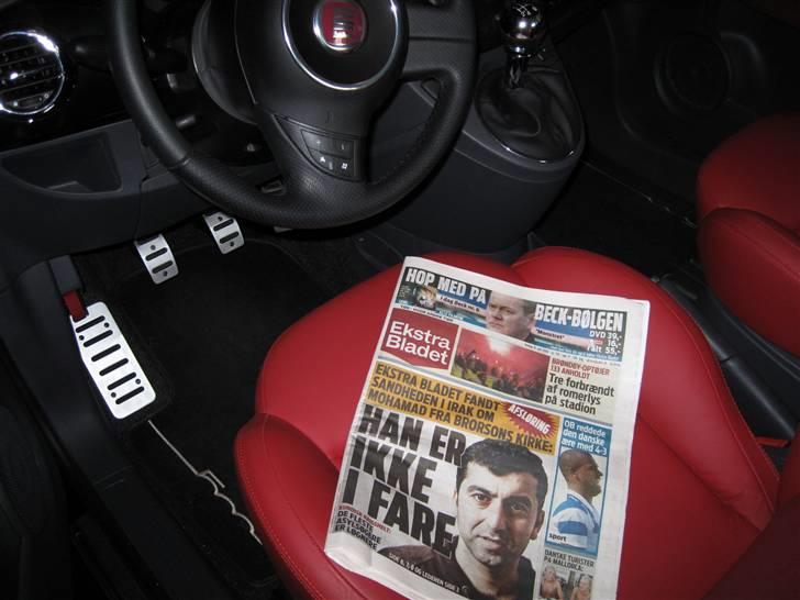 Fiat 500 Sport  - Proof its my car, with todays paper :-) billede 8