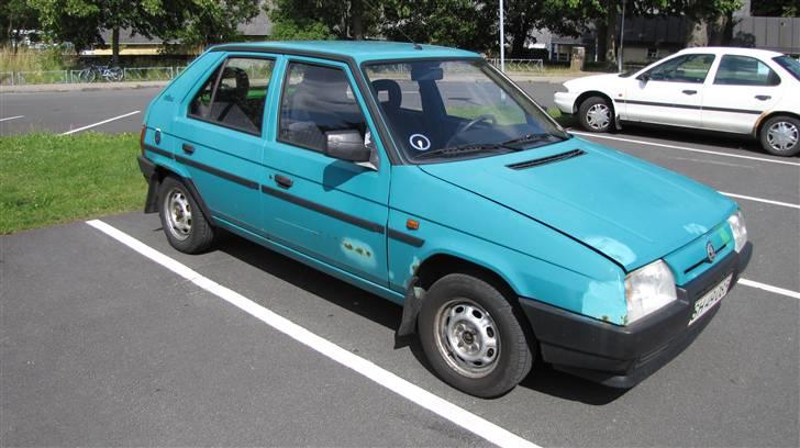 Skoda Favorit 136 ***SOLGT*** billede 2