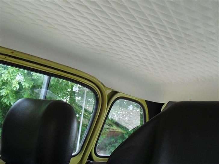 Renault 4 GTL 4døres SOLGT - flot himmel billede 2