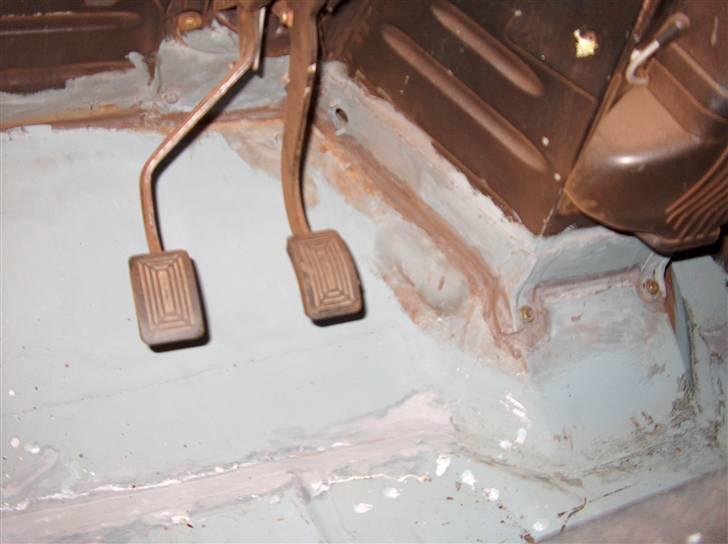 Renault 4 GTL 4døres SOLGT - det meste af bunden i føresiden er skifet, var helt væk billede 8