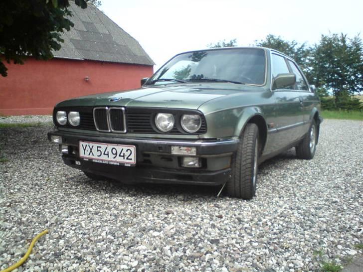 BMW 320I solgt billede 10