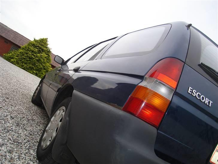 Ford Escort St. Car billede 6