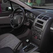 Peugeot 407 2,0 hdi SR