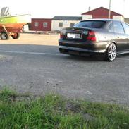 Opel vectra 2,0 16v  "DØD"