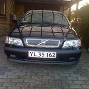 Volvo V40 T4 (SOLGT)