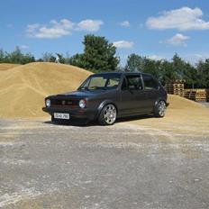 VW Golf 1 1,8 GTI Pirelli