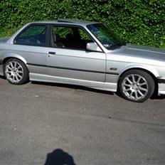 BMW 320i Eta 2.7