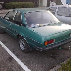 Opel Ascona 2.0 S - Solgt