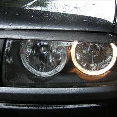 VW vento 1,8 gl solgt..