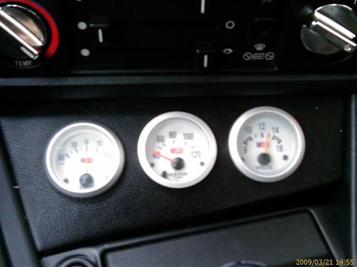 BMW e30 327i SOLGT billede 12