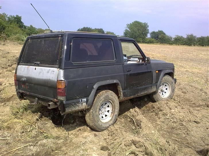 Nissan patrol 3,3 td solgt billede 4