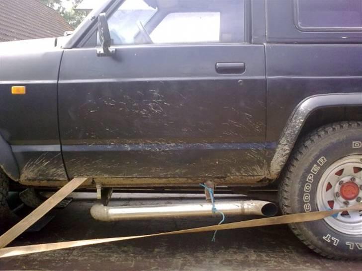 Nissan patrol 3,3 td solgt billede 12