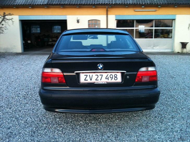 BMW 528i aut. 4d Solgt billede 8