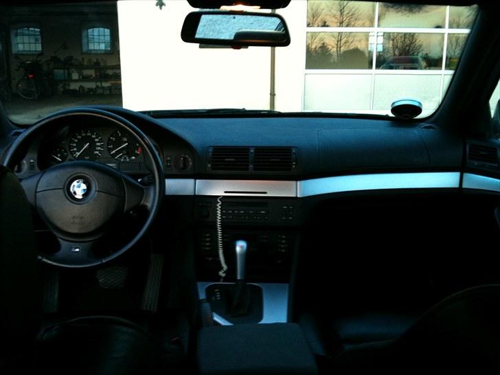 BMW 528i aut. 4d Solgt billede 11