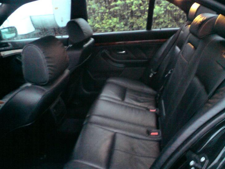 BMW 528i aut. 4d Solgt billede 13