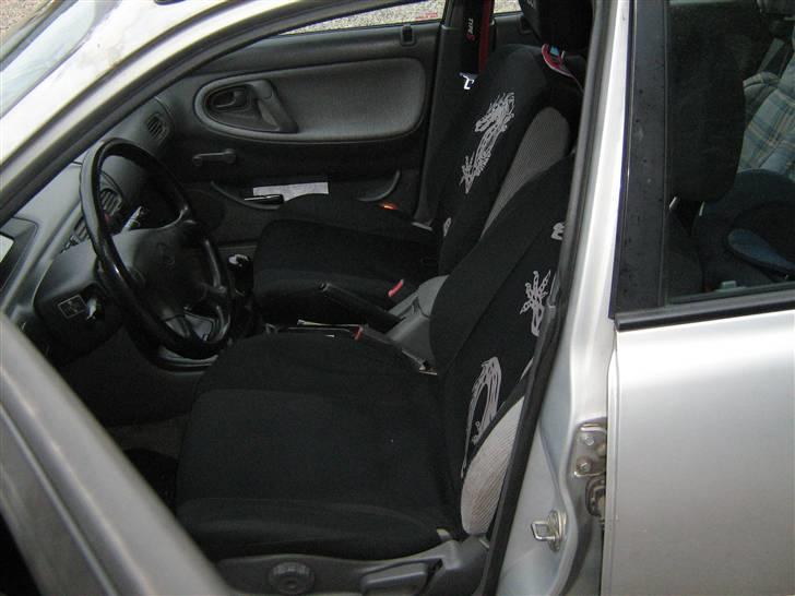 Mazda 626 1,8i ***solgt*** billede 12