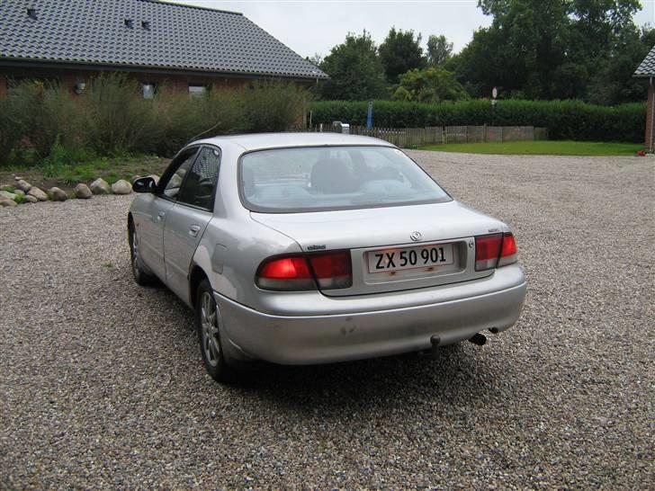 Mazda 626 1,8i ***solgt*** billede 17