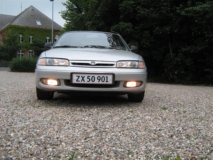 Mazda 626 1,8i ***solgt*** billede 19