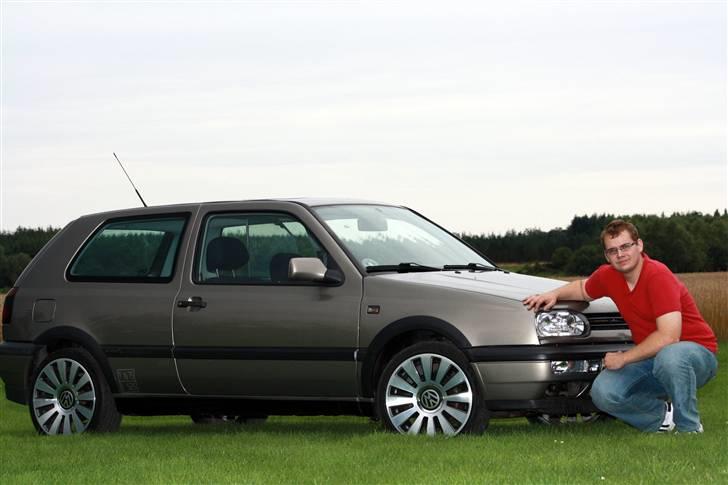 VW Golf VR6 - lige med ejeren foran billede 16