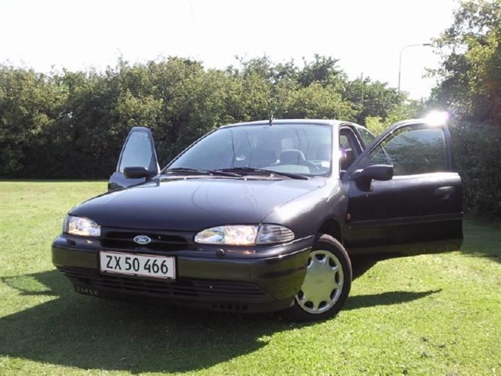 Ford Mondeo MK 1 (SOLGT ) billede 1