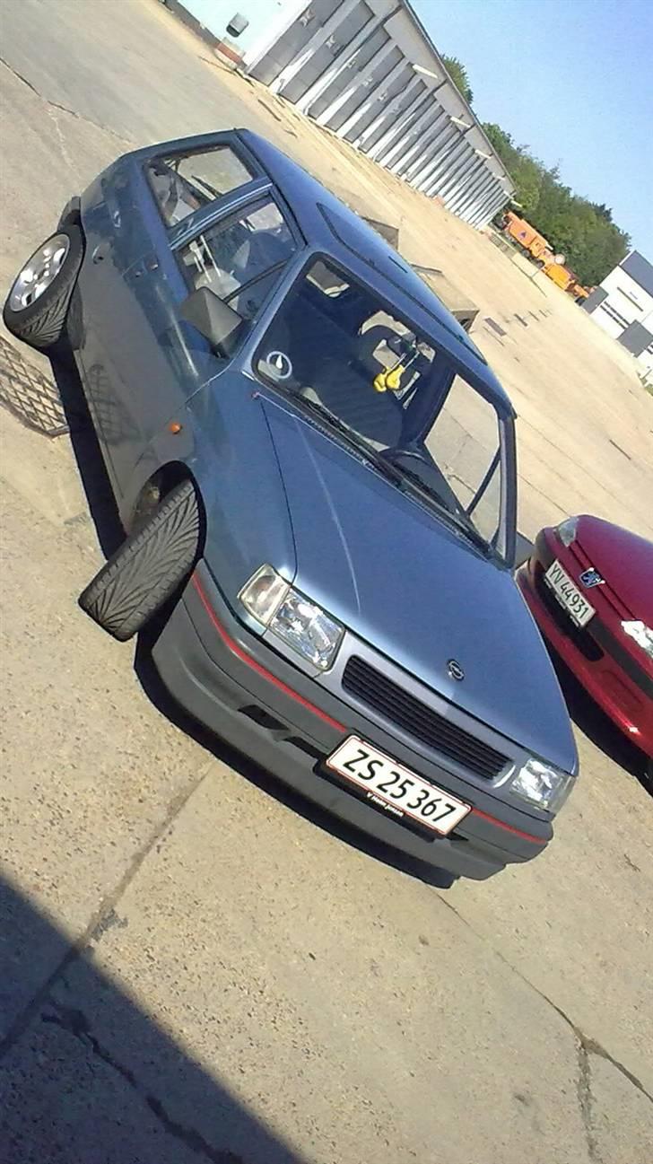 Opel corsa a billede 9