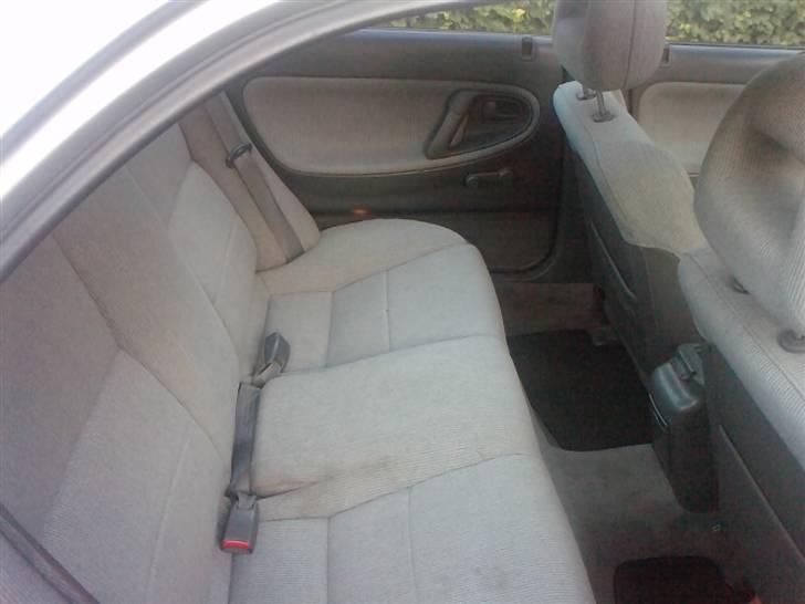 Mazda 626 Sedan billede 16