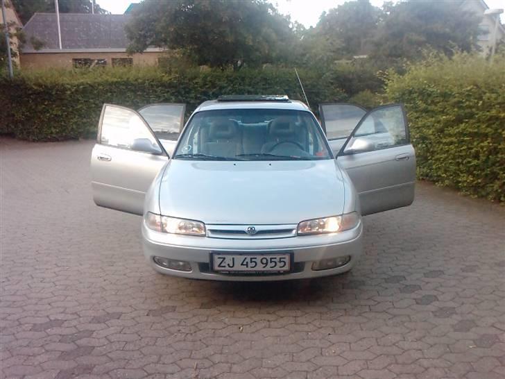 Mazda 626 Sedan billede 19