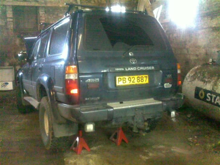 Toyota Landcruiser Hdj 80 VX - ved at montere arb air locker :D billede 12