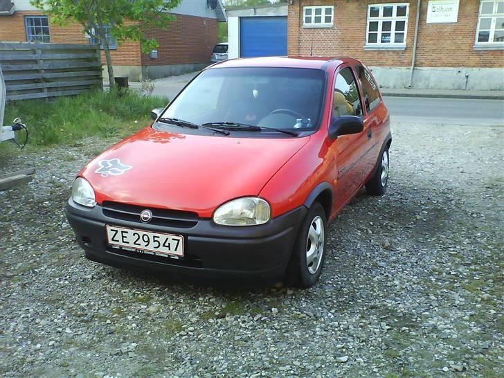 Opel Corsa 1.4 SI Sport - nyt billede er lige blevet poleret billede 14