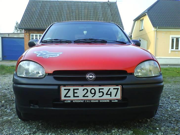 Opel Corsa 1.4 SI Sport - nyt billede er lige blevet poleret billede 17