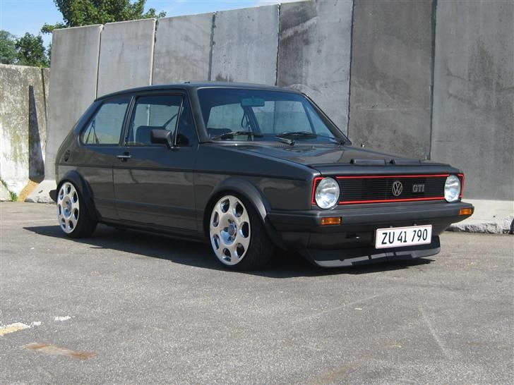 VW Golf 1 1,8 GTI Pirelli billede 1