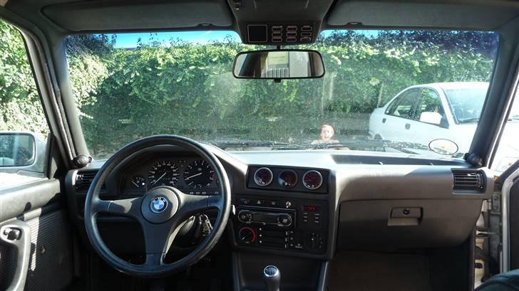 BMW 320i Eta 2.7 billede 8