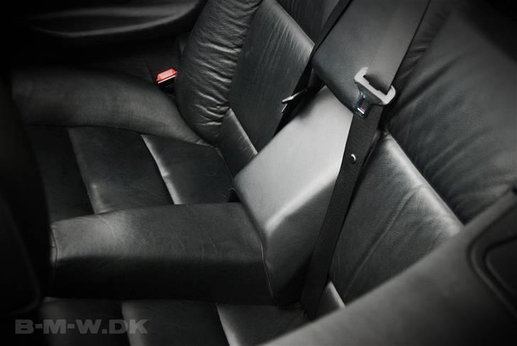 BMW 328i cab SOLGT billede 3