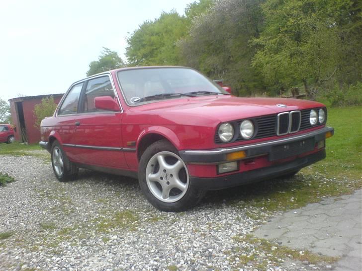 BMW 320i e30 " SOLGT " billede 7