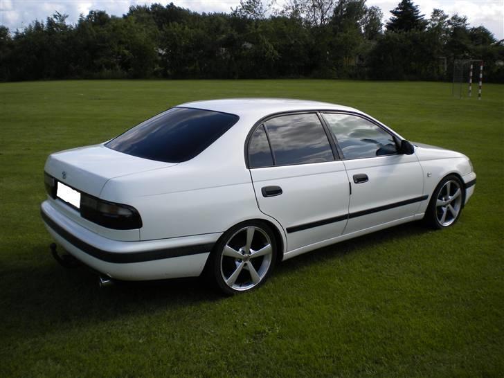 Toyota Carina E *SOLGT* - På Raze Fælge. Med gammel undervogn Samt Gamle Baglygter billede 3