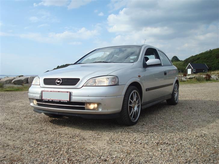 Opel Astra 1.6i 16V Sport billede 2