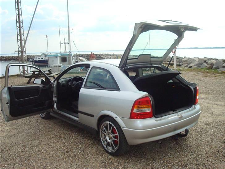 Opel Astra 1.6i 16V Sport billede 8