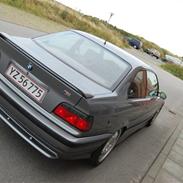 BMW E36 320 coupe - Byttet